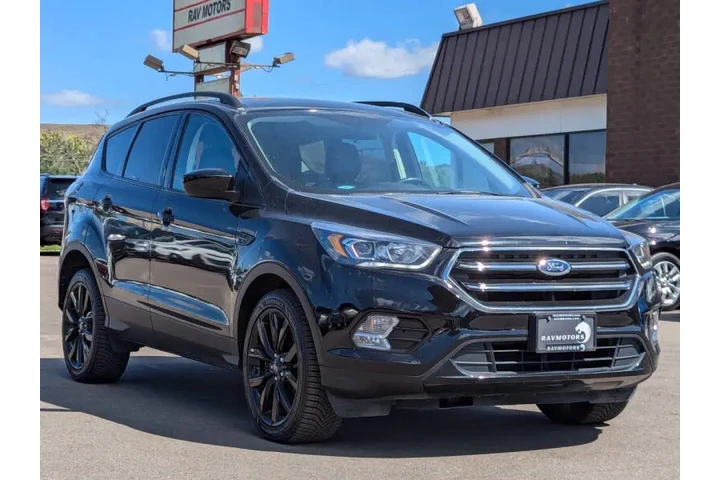 $15974 : 2018 Escape SE image 4