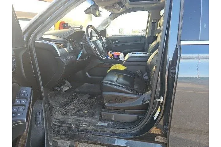 $27500 : Chevrolet Suburban 2019 4x4 image 6