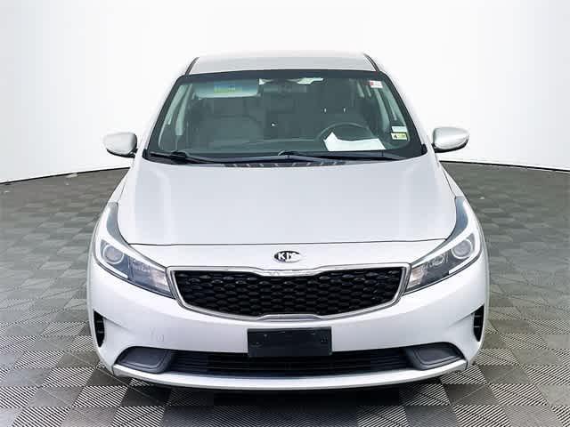 $9799 : PRE-OWNED 2017 KIA FORTE LX image 3