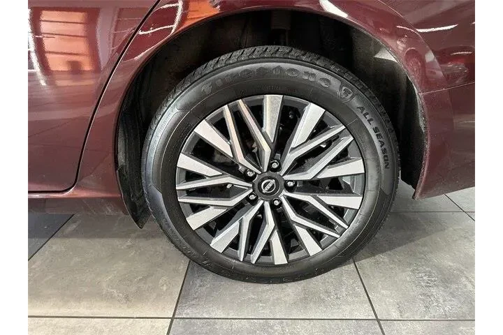 $22000 : Nissan Altima 2024 AWD 2.5 S image 5