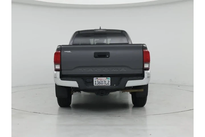 $32998 : Toyota Tacoma 2018 4x4 SR5 V image 6