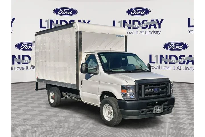 $38125 : Ford E-Series 2024 E-350 SD image 1