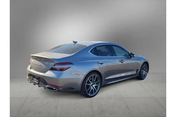 $38250 : Genesis G70 2026 2.5T Standa image 8