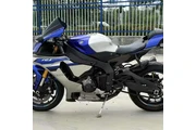 $1200 : Yamaha R1  1000cc  2016 model thumbnail