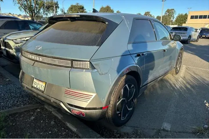 $32990 : Hyundai IONIQ 5 2024 Limited image 5