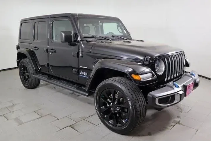 $31550 : Jeep Wrangler 2023 4x4 Sahar image 3