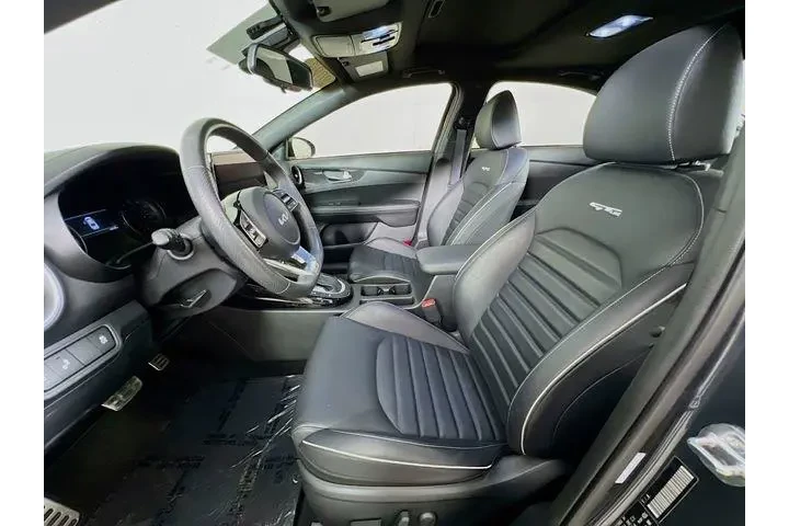 $23988 : Kia Forte 2024 GT-Line 4dr S image 10