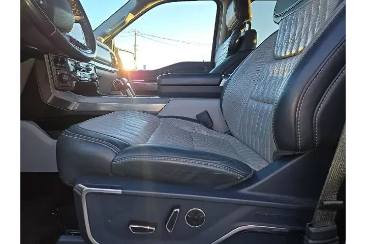 $39144 : Ford F-150 2021 4x4 King Ran image 6