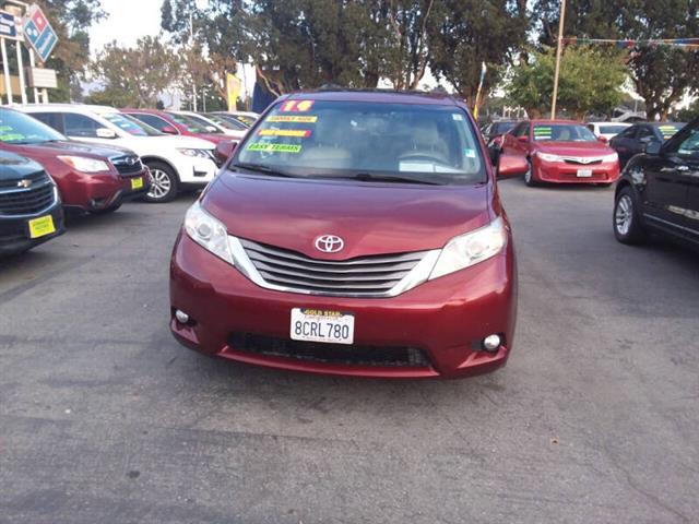 $15999 : 2014 Sienna Limited 7-Passeng image 3