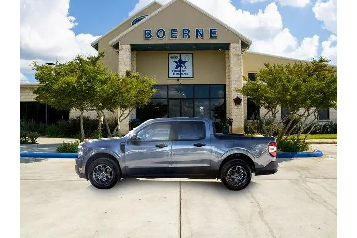 $28541 : Ford Maverick 2024 AWD XLT 4 image 2