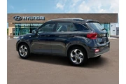 $21042 : Hyundai VENUE 2024 SEL 4dr C thumbnail