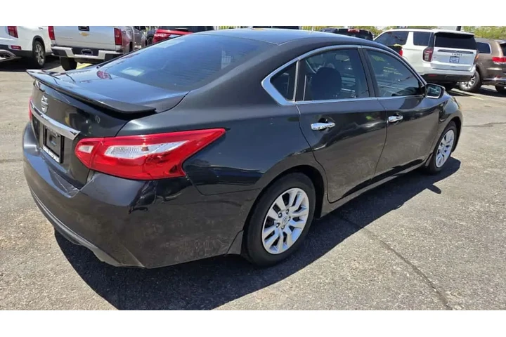 2017 NISSAN ALTIMA2017 NISSAN image 5