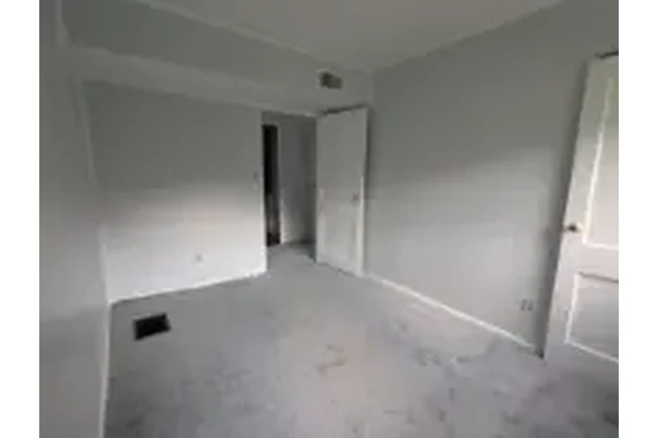 $1400 : Rental property with 3 bedro image 3