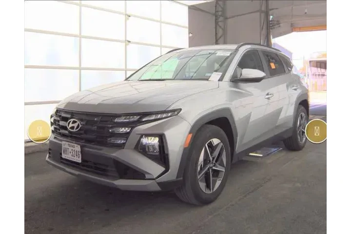 $26000 : Hyundai TUCSON 2025 AWD SEL image 1