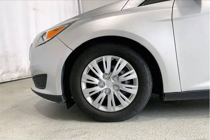 $6291 : Ford Focus 2016 S 4dr Sedan image 10