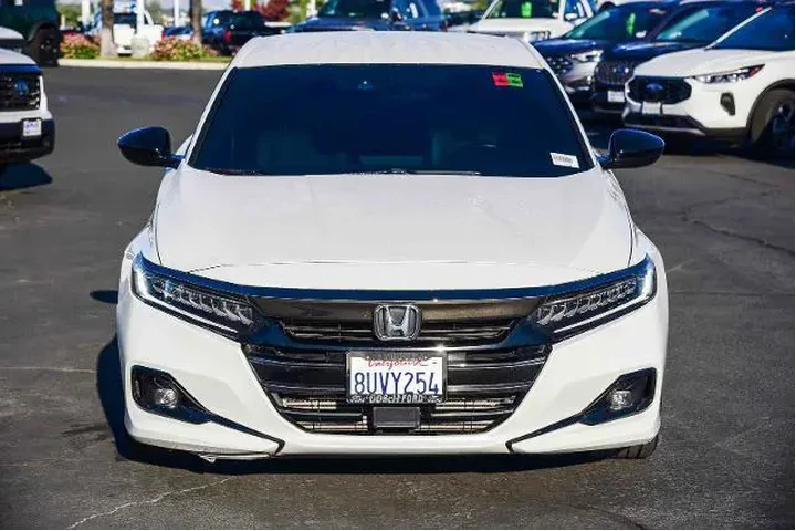 $18995 : Honda Accord 2021 Sport 4dr image 2