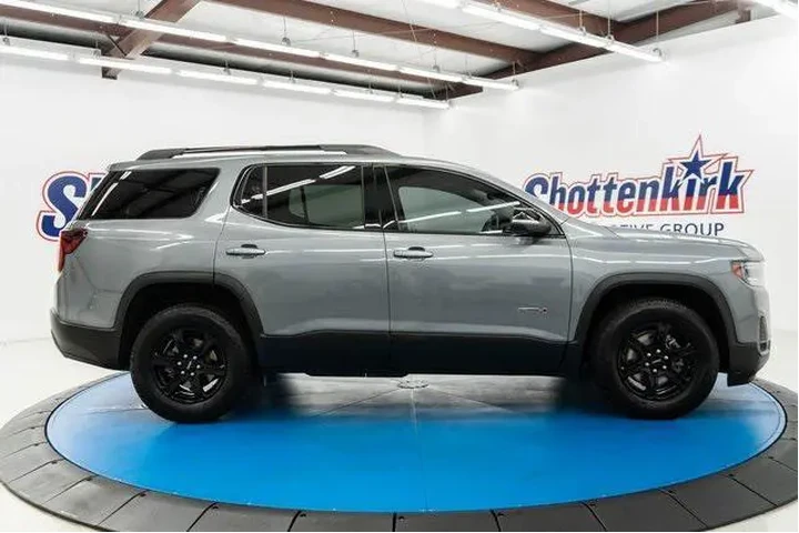 $31264 : GMC Acadia 2022 4x4 AT4 4dr image 9