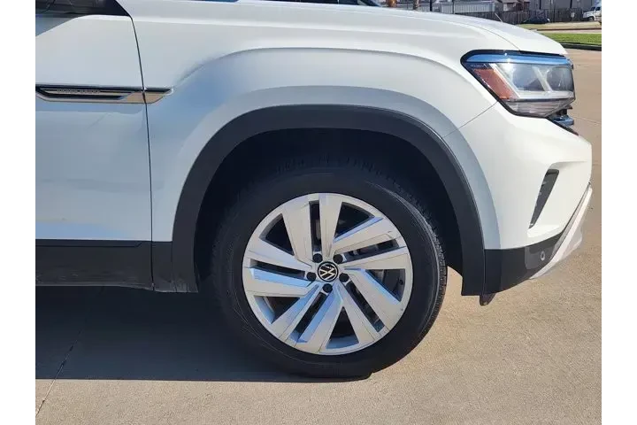 $24577 : Volkswagen Atlas Cross Sport image 8