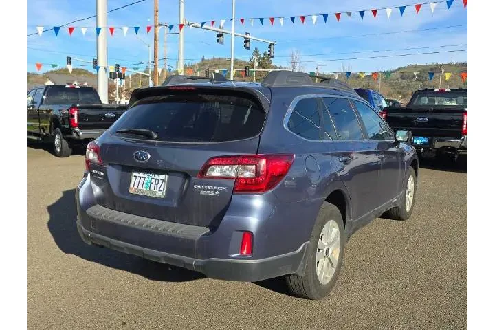 $14000 : Subaru Outback 2017 AWD 2.5i image 5