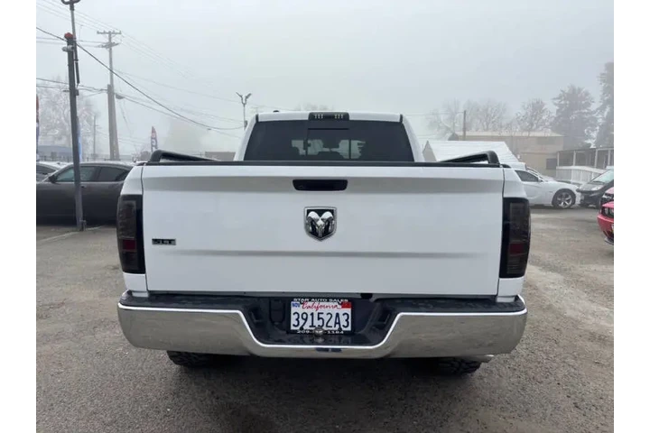 $26599 : 2019 RAM 1500 Classic SLT image 6