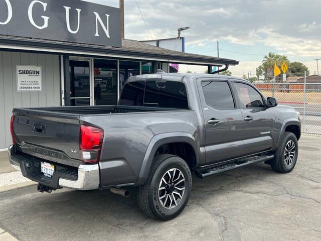 $28150 : 2019 Tacoma SR5 V6 image 6