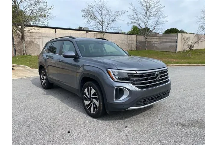 $27920 : Volkswagen Atlas 2025 SE 4dr image 8