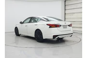 $16998 : Nissan Altima 2023 2.5 SL 4d thumbnail