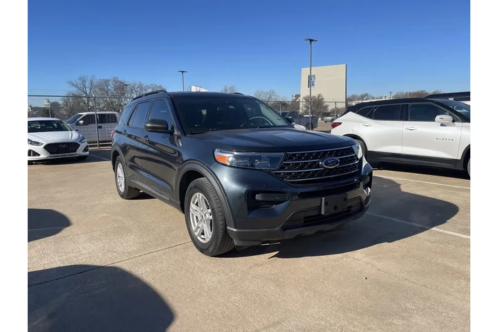 $25359 : Ford Explorer 2022 XLT 4dr S image 2