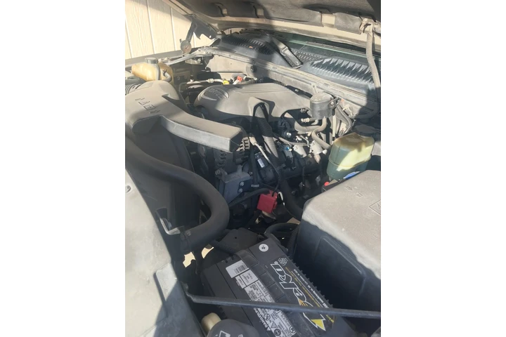 $4200 : 2001 GMC Yukon image 3