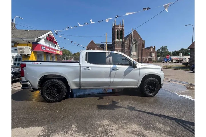 $25995 : 2021 Silverado 1500 LT image 6