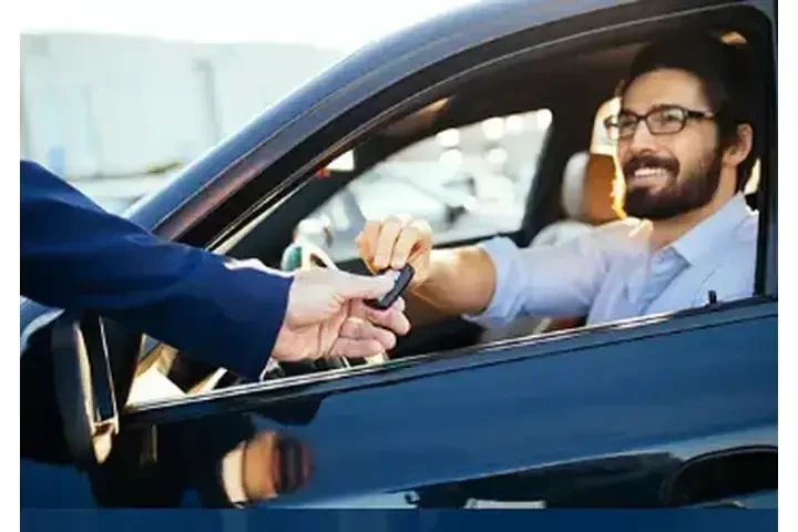 ¿PERDIÓ SU LLAVE? image 3