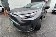 $31734 : 2024 RAV4 LE thumbnail