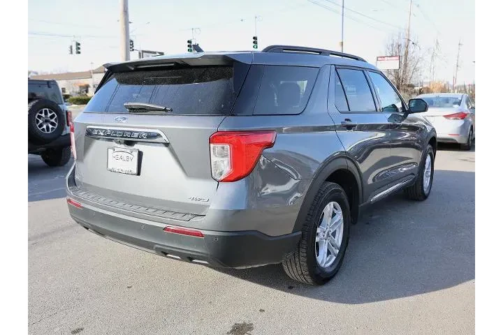 $31866 : Ford Explorer 2022 AWD XLT 4 image 7