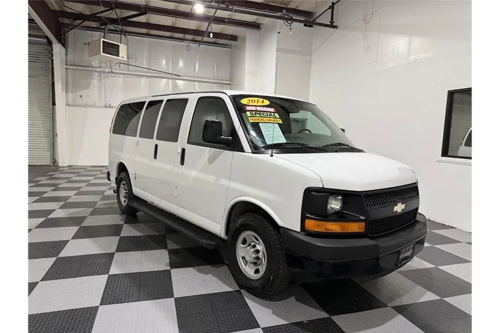 $15499 : Express Passenger 2014 image 1