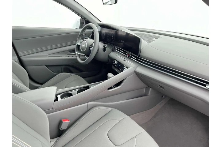 $20476 : Hyundai ELANTRA 2024 SEL 4dr image 1