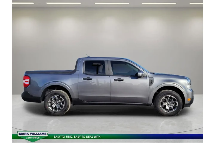 $29595 : Ford Maverick 2023 AWD XLT 4 image 2