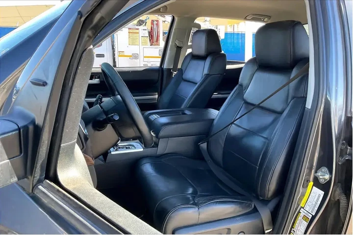 $31949 : Toyota Tundra 2017 4x2 Limit image 7