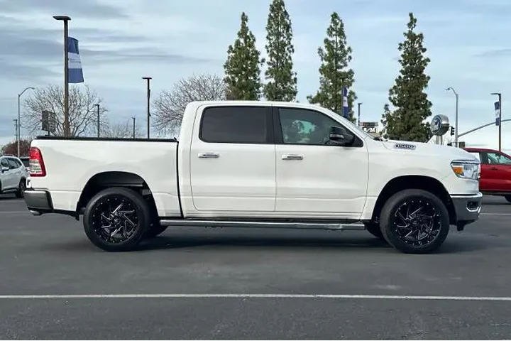 $27181 : Ram 1500 2019 4x2 Big Horn 4 image 8