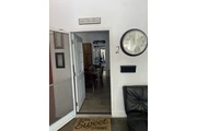 $1800 : 1Bedroom Apartment Riverside thumbnail