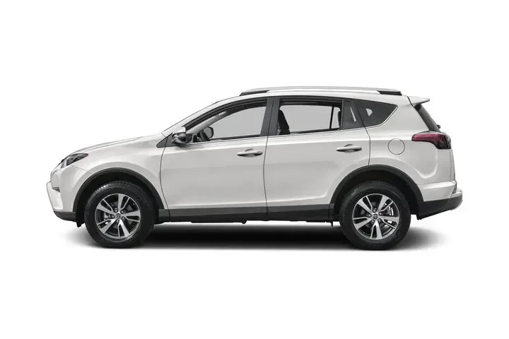 $14598 : Toyota RAV4 2017 AWD XLE 4dr image 1