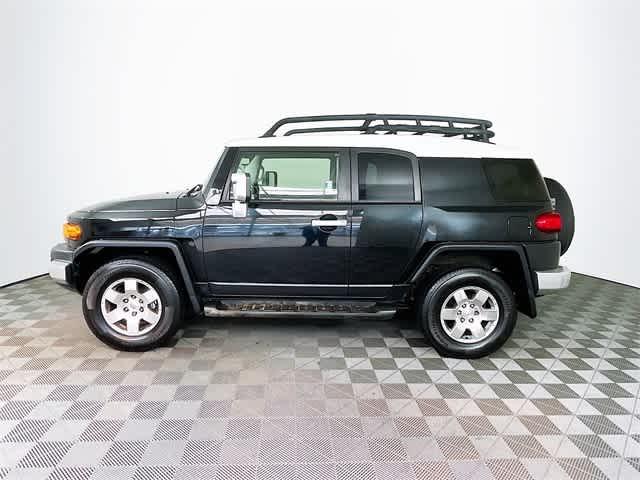 $14572 : PRE-OWNED 2007 TOYOTA FJ CRUI image 6