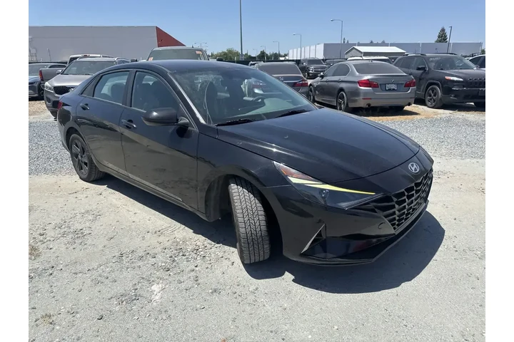 $16699 : Hyundai ELANTRA 2023 SEL 4dr image 2