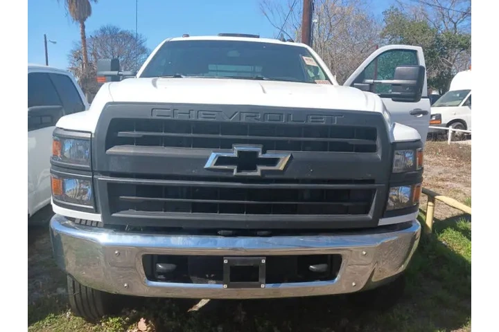 $39000 : 2022 Silverado 5500HD image 8