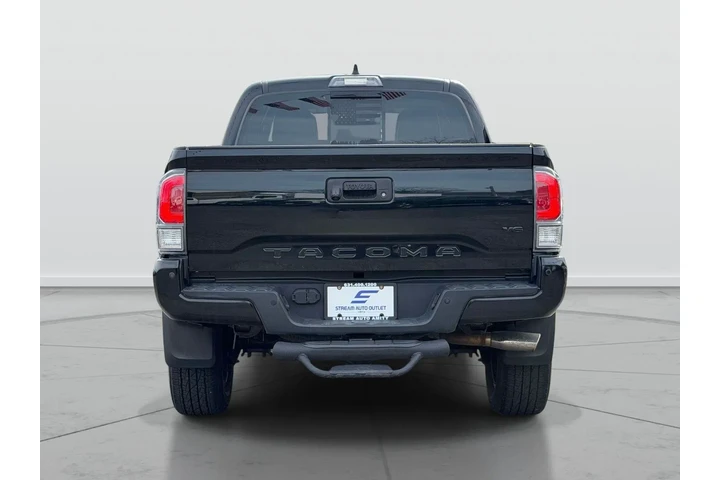 $32298 : Toyota Tacoma 2020 4x4 TRD S image 4