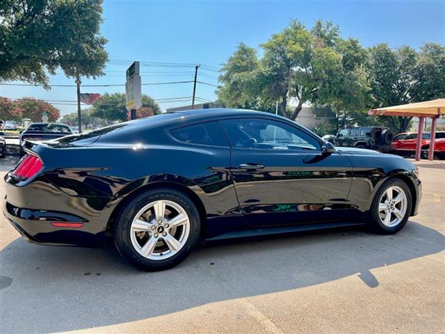 $18950 : 2017 FORD MUSTANG V6 image 7