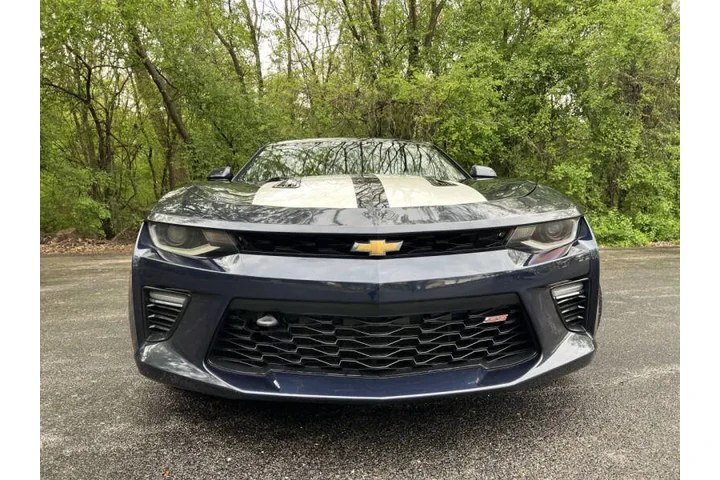 $25997 : 2016 Camaro SS image 3