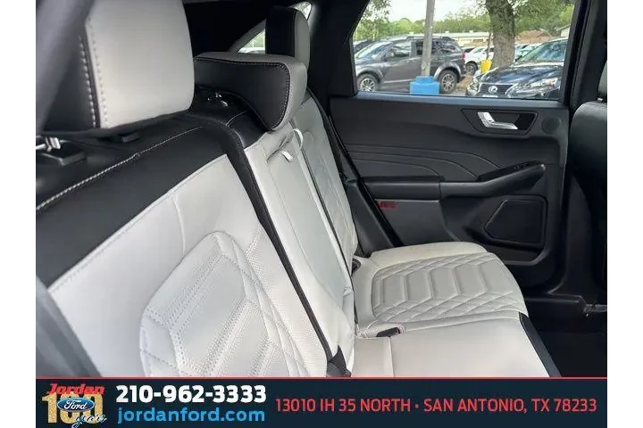 $27319 : Ford Escape 2023 AWD Platinu image 9