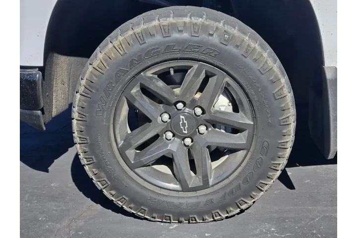 $35991 : Chevrolet Silverado 1500 202 image 3