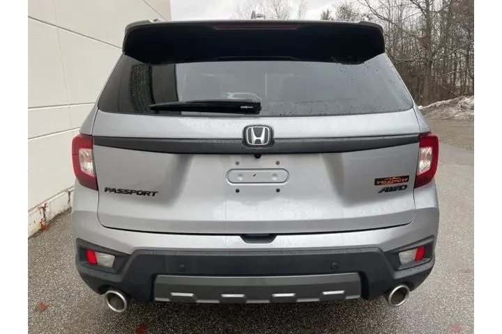 $31920 : Honda Passport 2023 AWD Trai image 7