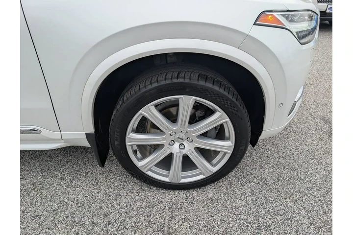 $16750 : Volvo XC90 2018 AWD T6 Inscr image 10
